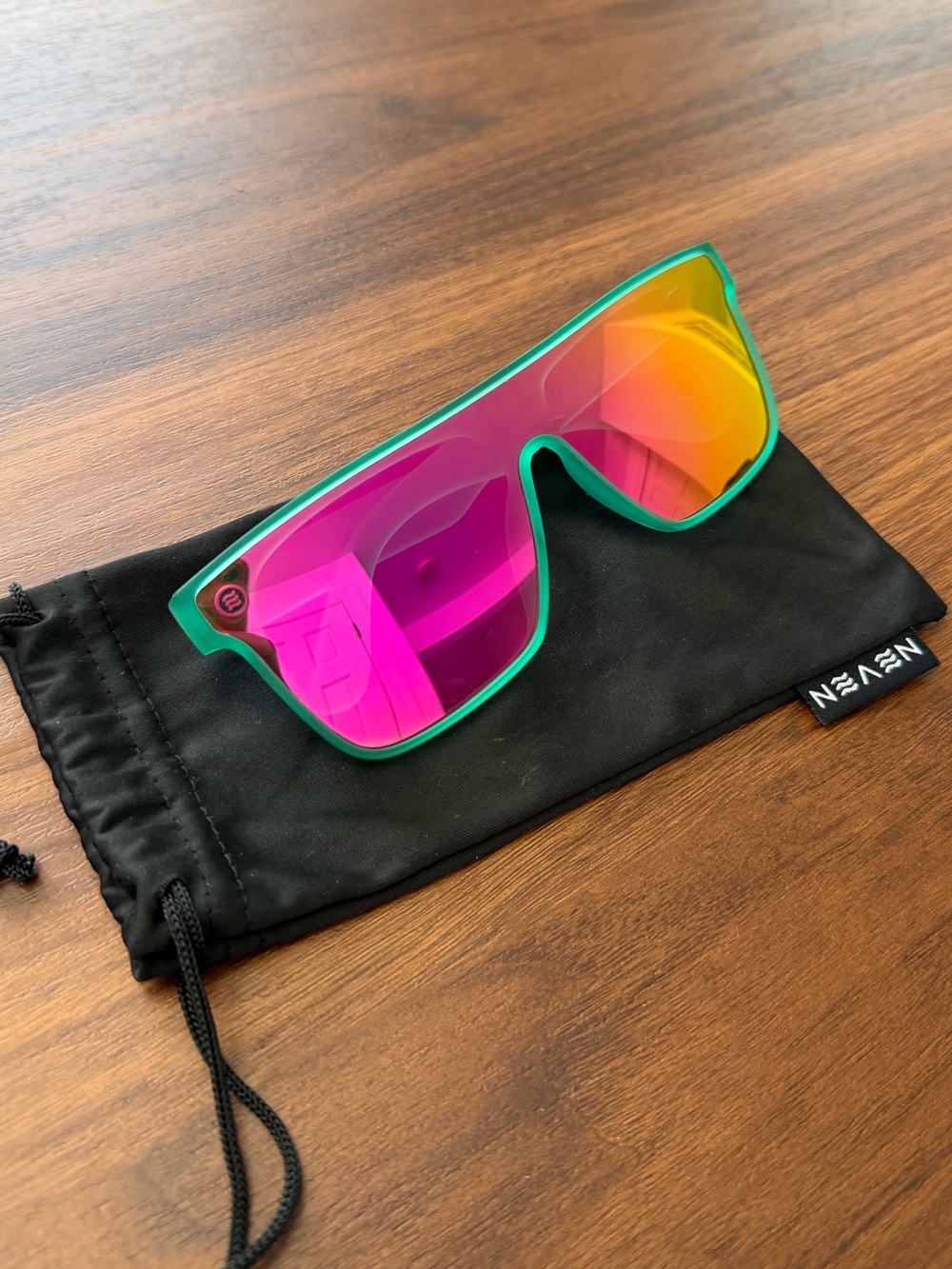 NEVEN sunglasses “Legend XL” - unisex